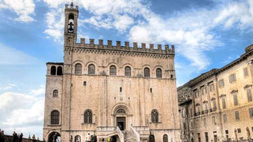 Gubbio: antico scrigno dell\'Umbria