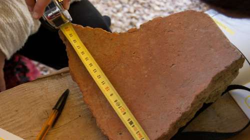 Dallo scavo archeologico alla storia