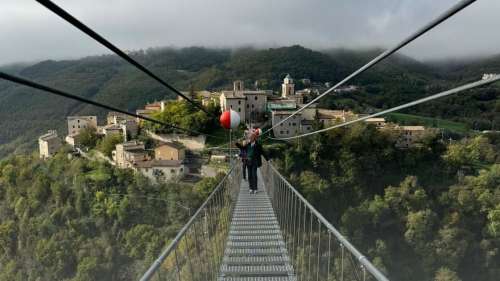 Ponte tibetano di Sellano