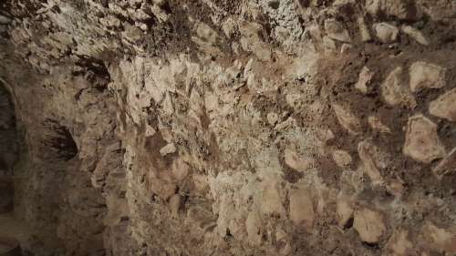 Intorno a Germanico e dentro le cisterne