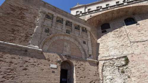 Archeoperugia